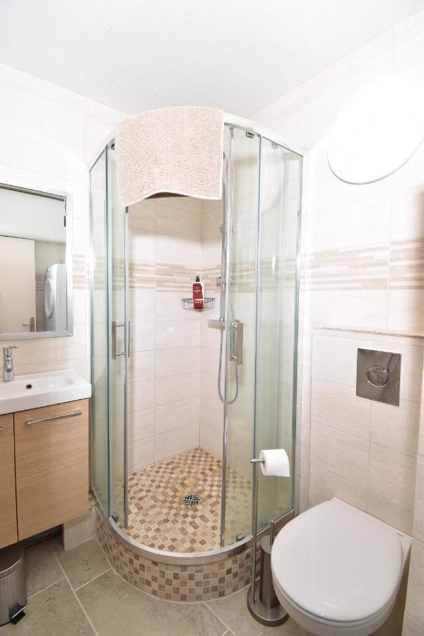 T2 Entierement Renove Chabian Port Camargue Apartment Le Grau-du-Roi Ngoại thất bức ảnh